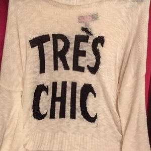 TRÈS CHIC OVERSIZED CREAM KNIT SWEATER